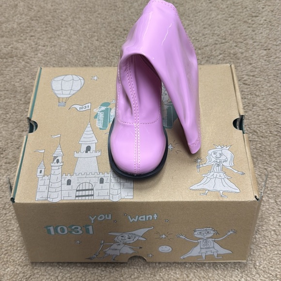 Children’s pink Gogo boots. Size 9/10 (XS). NWT! - Picture 2 of 6